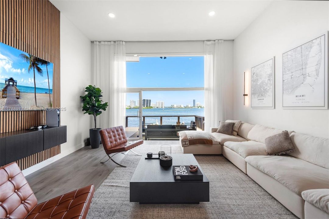 En Venta: $1,499,000 (3 camas, 2 baños, 1898 Pies cuadrados)