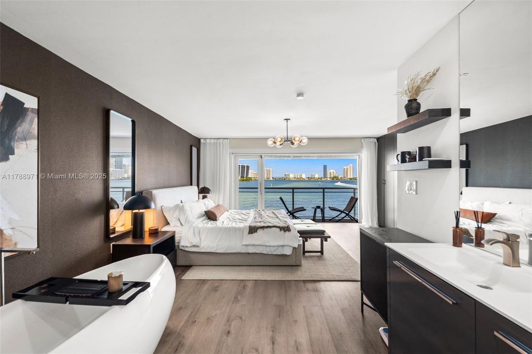 En Venta: $1,499,000 (3 camas, 2 baños, 1898 Pies cuadrados)