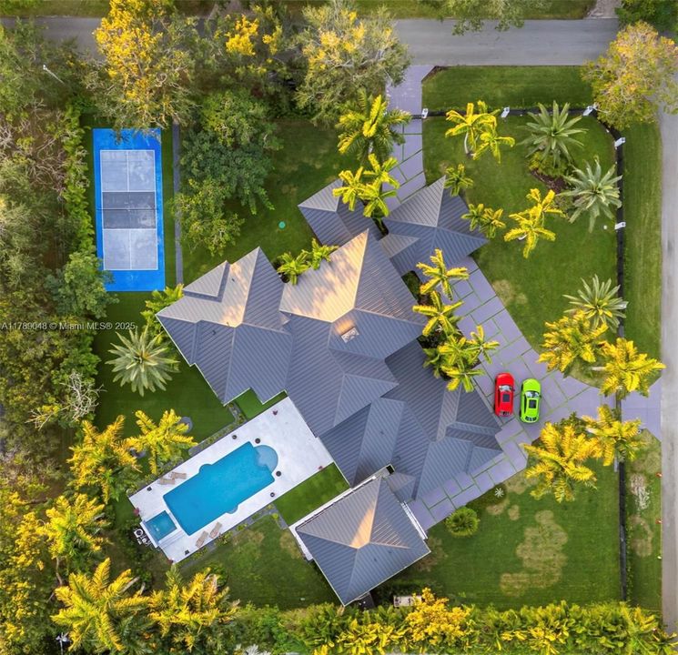 Recently Rented: $35,000 (7 beds, 8 baths, 7028 Square Feet)