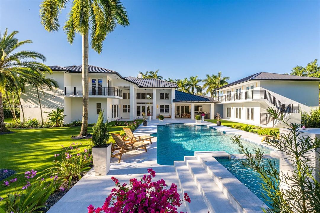 Recently Rented: $35,000 (7 beds, 8 baths, 7028 Square Feet)