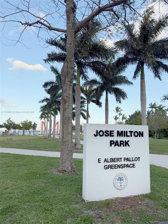 Milton Park Sign