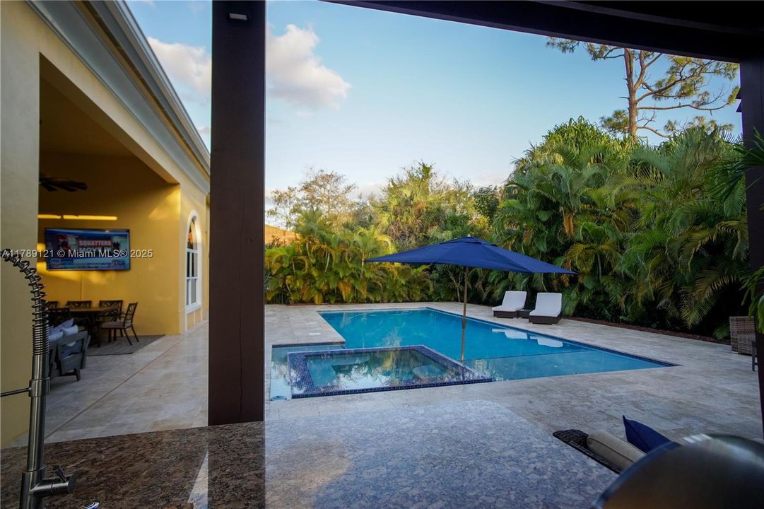 Recently Sold: $1,748,000 (5 beds, 4 baths, 5189 Square Feet)