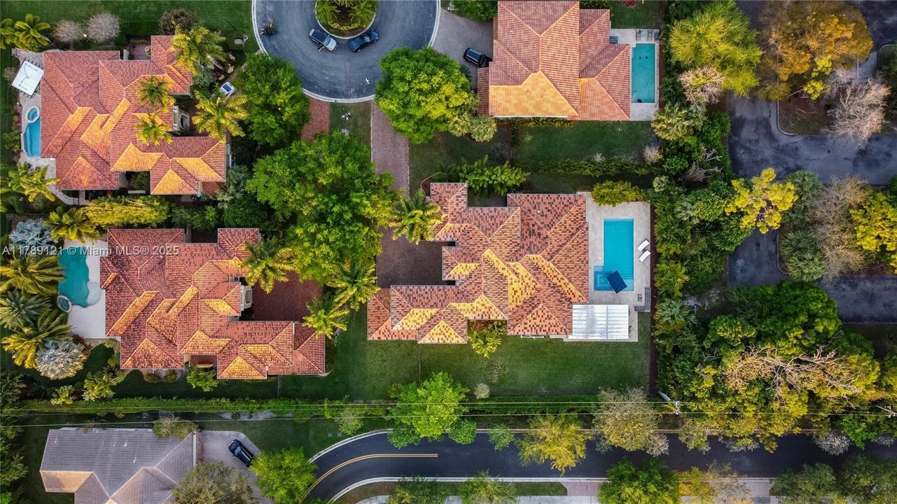 Recently Sold: $1,748,000 (5 beds, 4 baths, 5189 Square Feet)