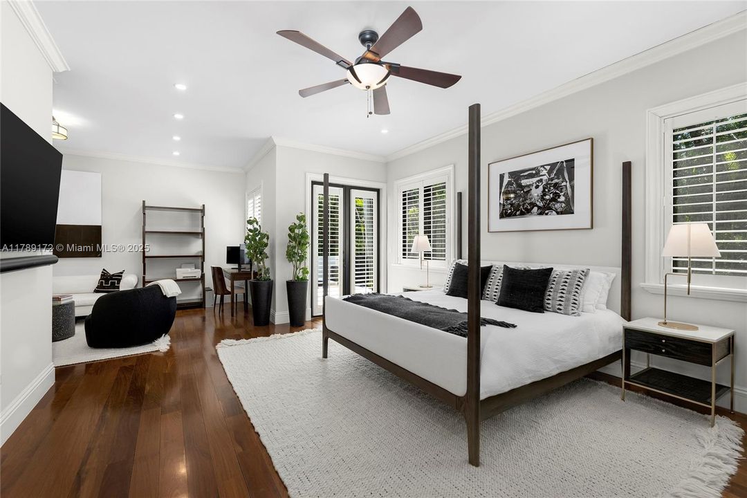 Activo con contrato: $3,980,000 (5 camas, 5 baños, 4602 Pies cuadrados)