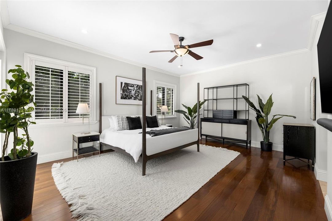 Activo con contrato: $3,980,000 (5 camas, 5 baños, 4602 Pies cuadrados)