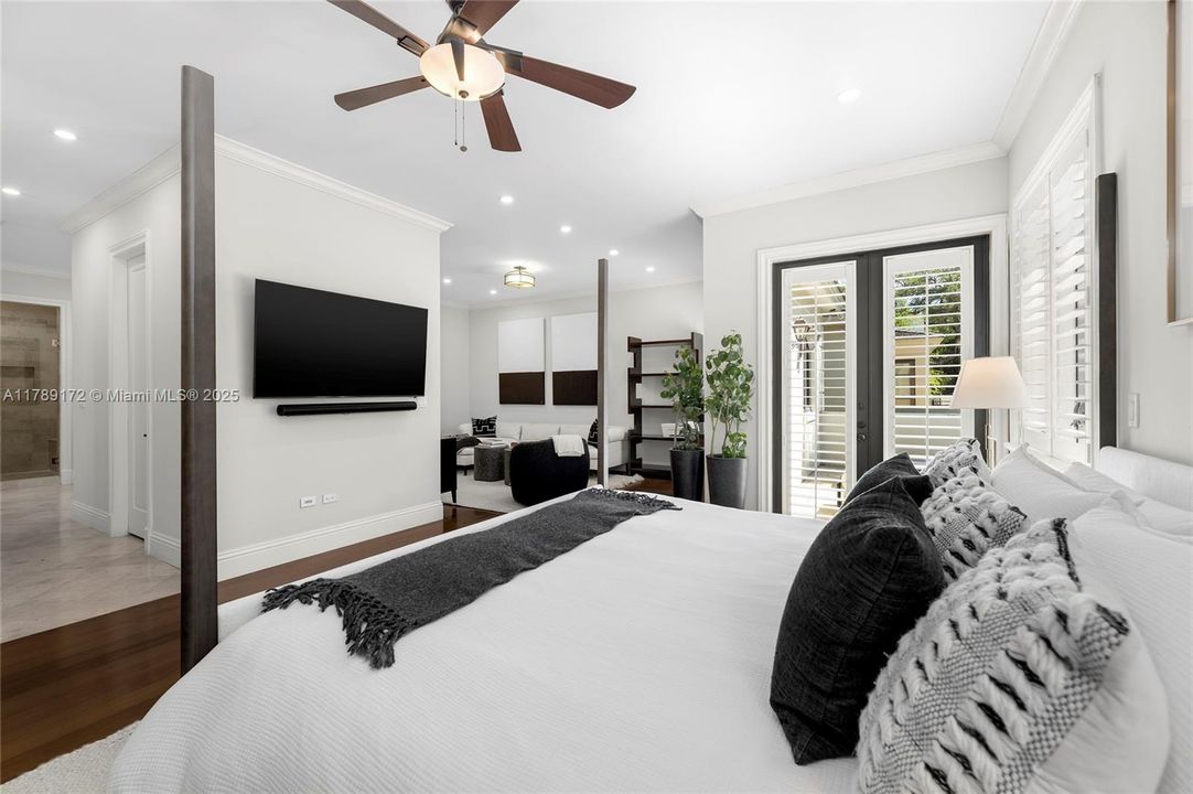 Activo con contrato: $3,980,000 (5 camas, 5 baños, 4602 Pies cuadrados)