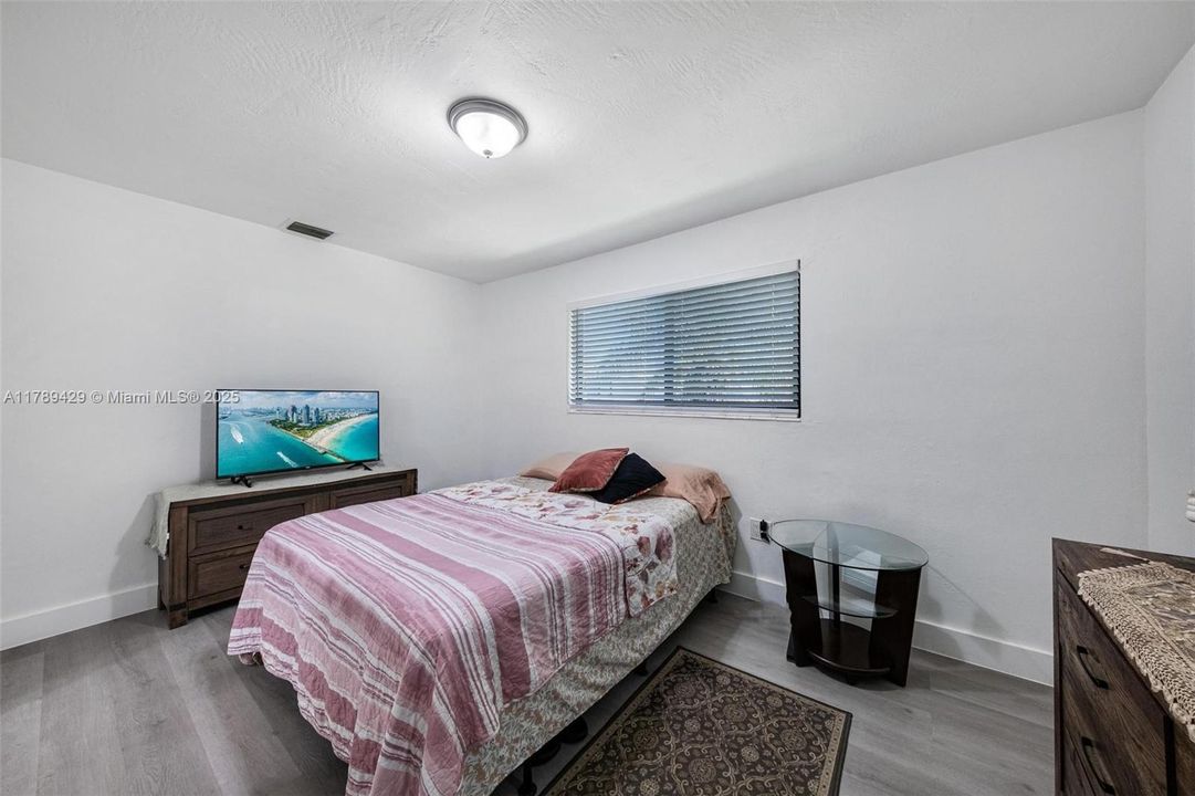 Vendido Recientemente: $2,150,000 (0 camas, 0 baños, 3605 Pies cuadrados)