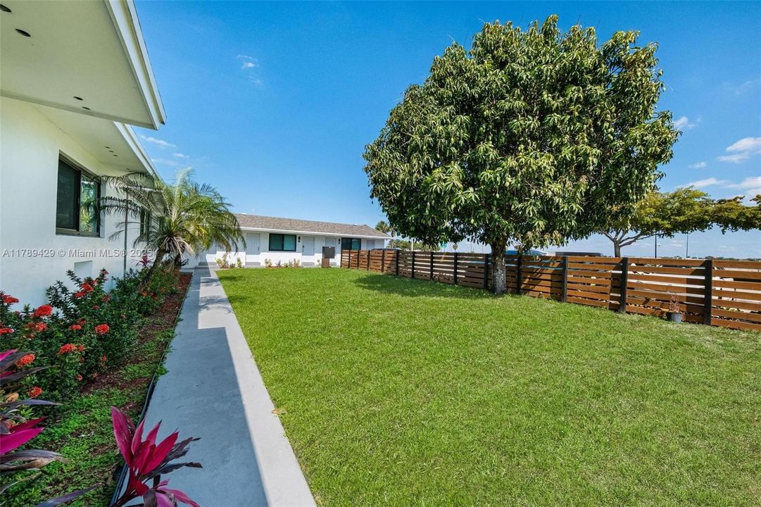 Vendido Recientemente: $2,150,000 (0 camas, 0 baños, 3605 Pies cuadrados)