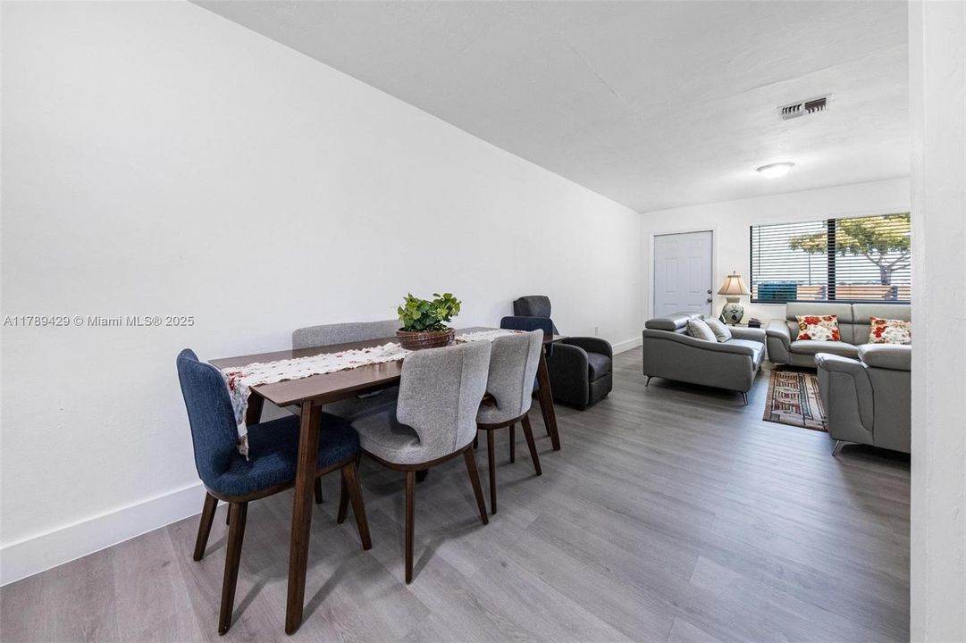 Vendido Recientemente: $2,150,000 (0 camas, 0 baños, 3605 Pies cuadrados)