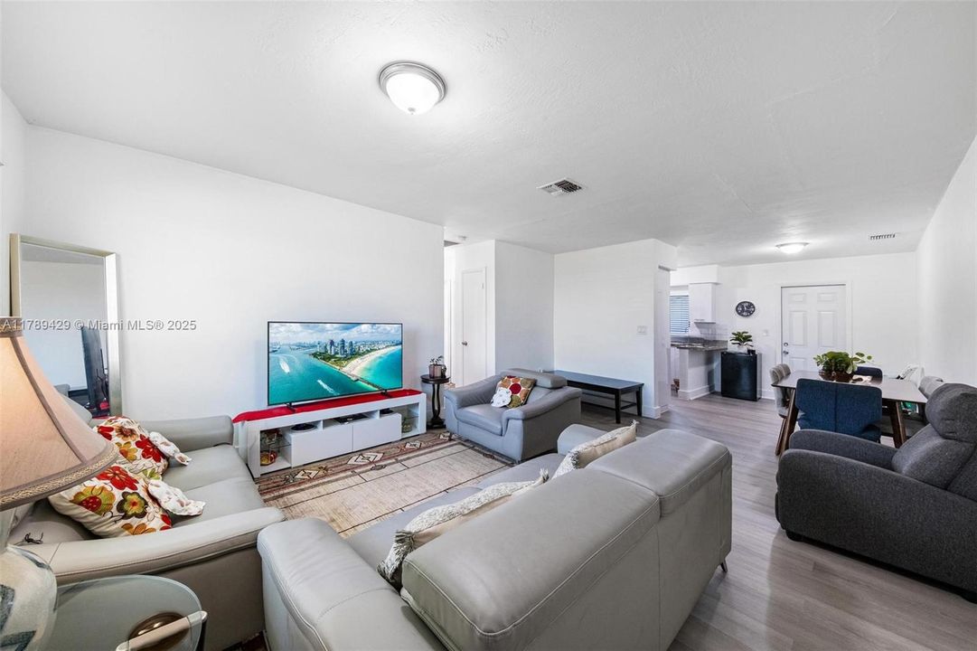 Vendido Recientemente: $2,150,000 (0 camas, 0 baños, 3605 Pies cuadrados)