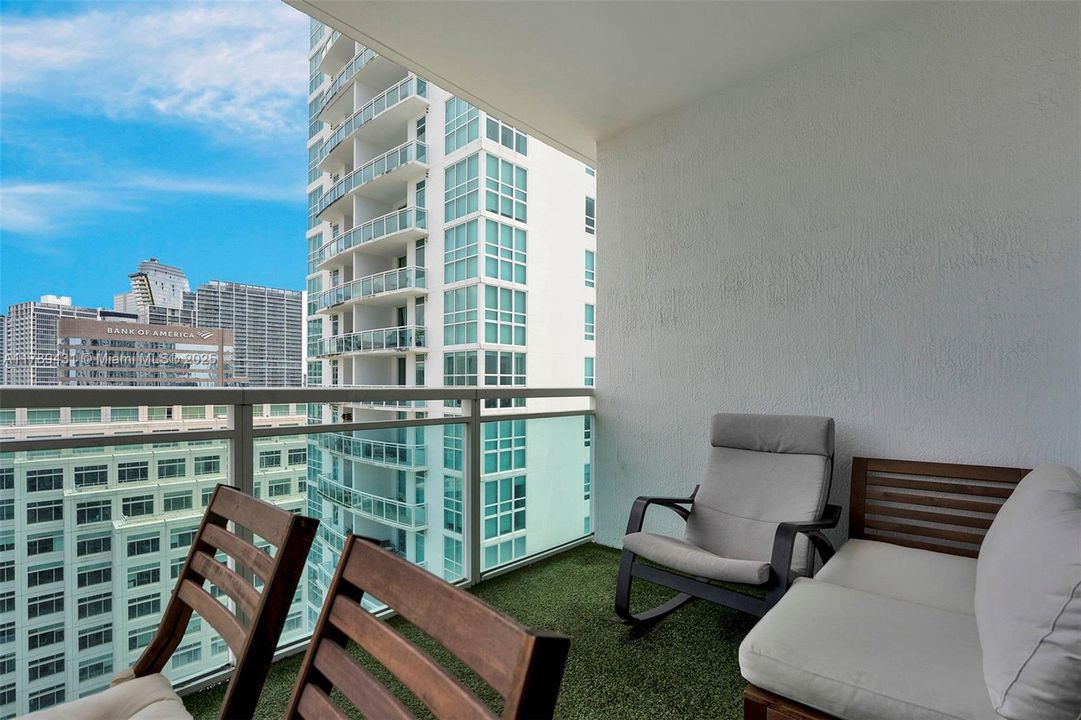 Recently Sold: $459,900 (1 beds, 1 baths, 774 Square Feet)