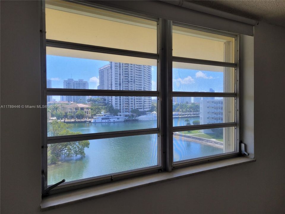 Vendido Recientemente: $149,900 (1 camas, 1 baños, 810 Pies cuadrados)