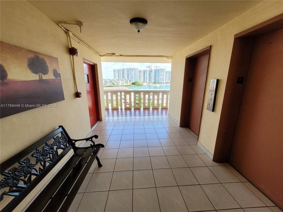 Vendido Recientemente: $149,900 (1 camas, 1 baños, 810 Pies cuadrados)