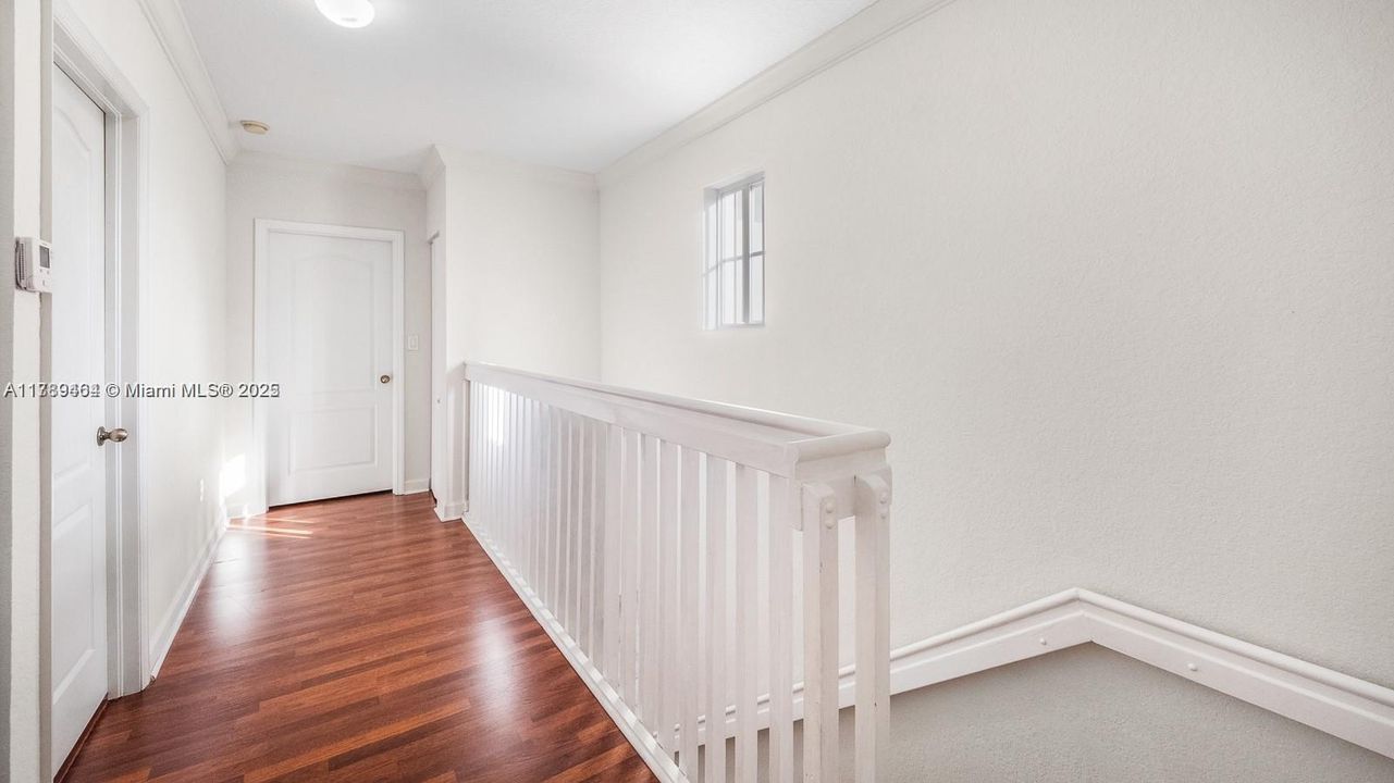 最近租的: $3,650 (4 贝兹, 3 浴室, 2104 平方英尺)