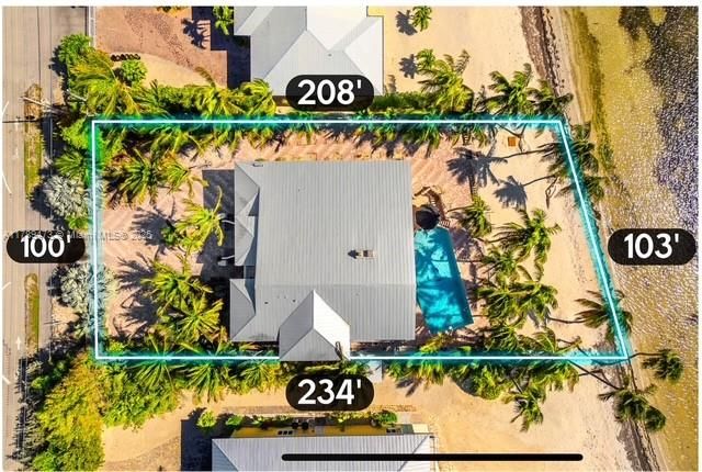 Vendido Recientemente: $5,245,000 (7 camas, 6 baños, 7941 Pies cuadrados)