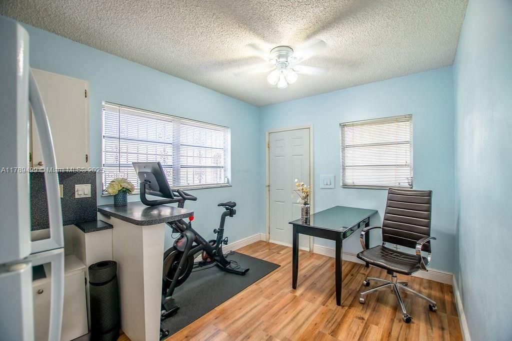 最近售出: $995,000 (0 贝兹, 0 浴室, 4347 平方英尺)