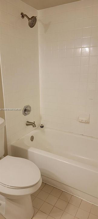 Recently Rented: $1,750 (1 beds, 1 baths, 841 Square Feet)