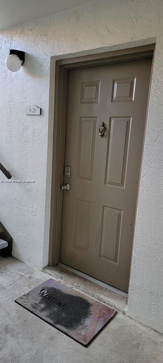 Recently Rented: $1,750 (1 beds, 1 baths, 841 Square Feet)