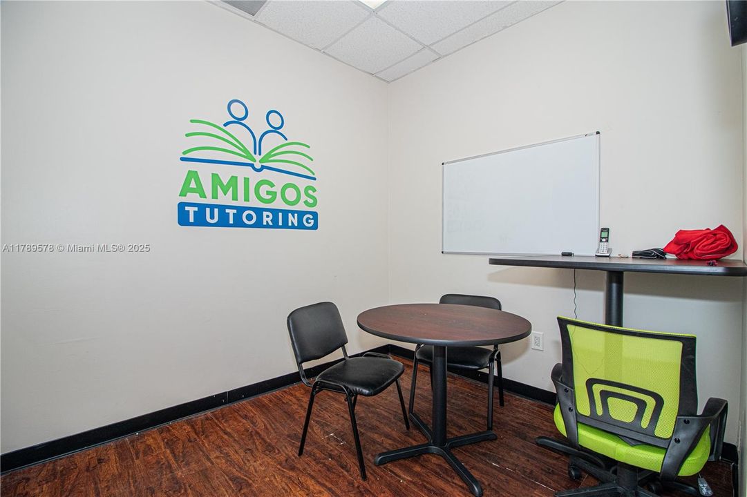 出租: $750 (0 贝兹, 0 浴室, 0 平方英尺)