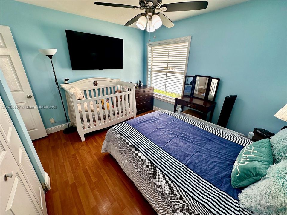 Recently Sold: $574,933 (3 beds, 2 baths, 1665 Square Feet)