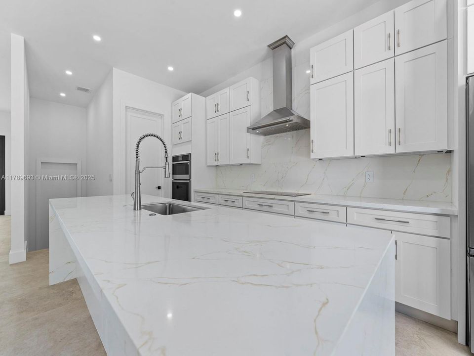 Recientemente alquilado: $8,500 (3 camas, 3 baños, 0 Pies cuadrados)