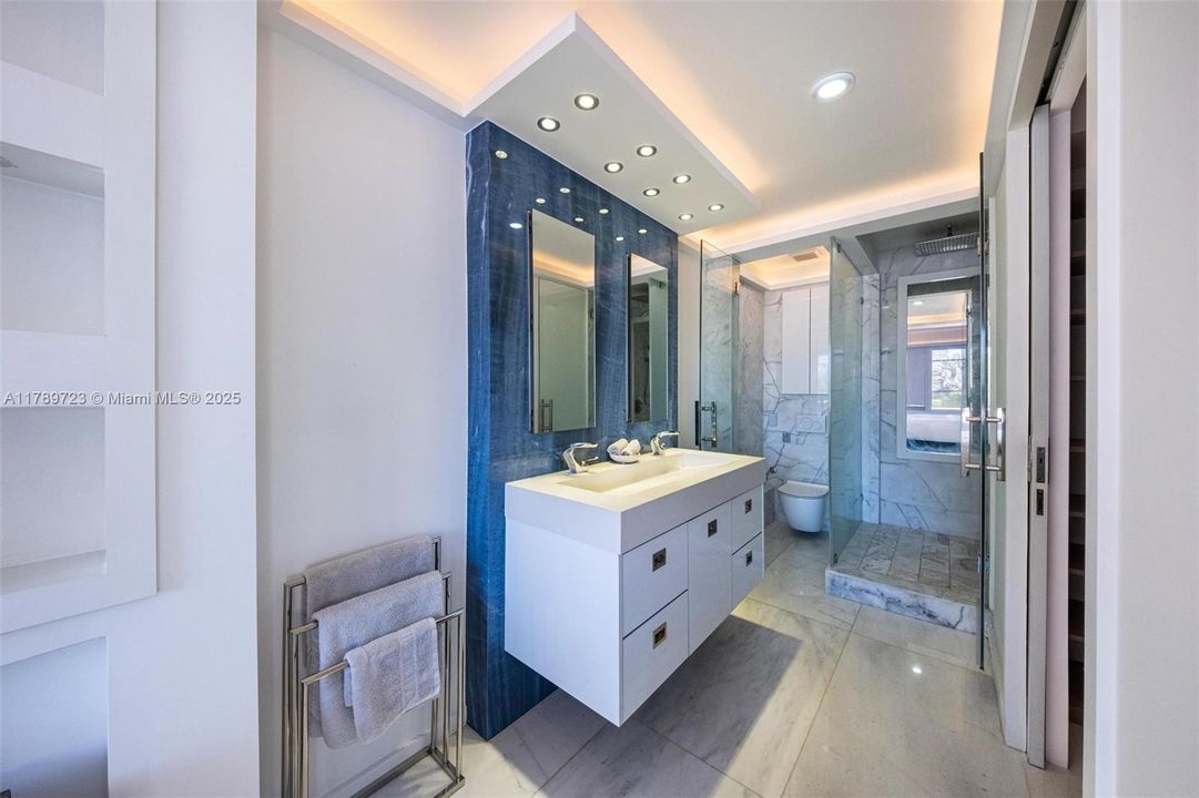 На продажу: $850,000 (2 спален, 3 ванн, 1283 Квадратных фут)