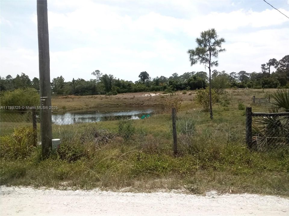 Recently Sold: $144,900 (3 beds, 2 baths, 720 Square Feet)