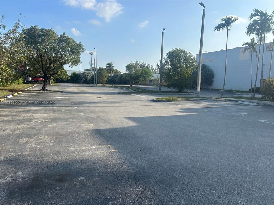 Recently Sold: $4,500,000 (0 beds, 0 baths, 0 Square Feet)