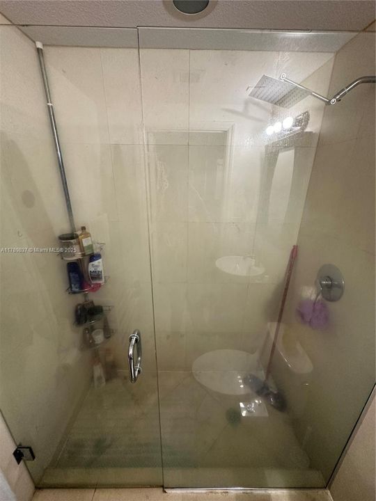 На продажу: $234,900 (1 спален, 1 ванн, 601 Квадратных фут)