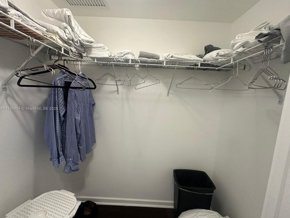 На продажу: $850,000 (2 спален, 2 ванн, 1357 Квадратных фут)