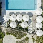 En Venta: $12,900,000 (5 camas, 6 baños, 6524 Pies cuadrados)