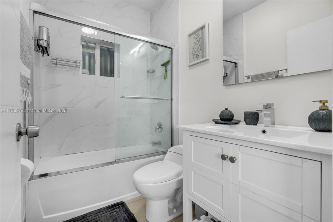 For Sale: $572,999 (4 beds, 2 baths, 1610 Square Feet)