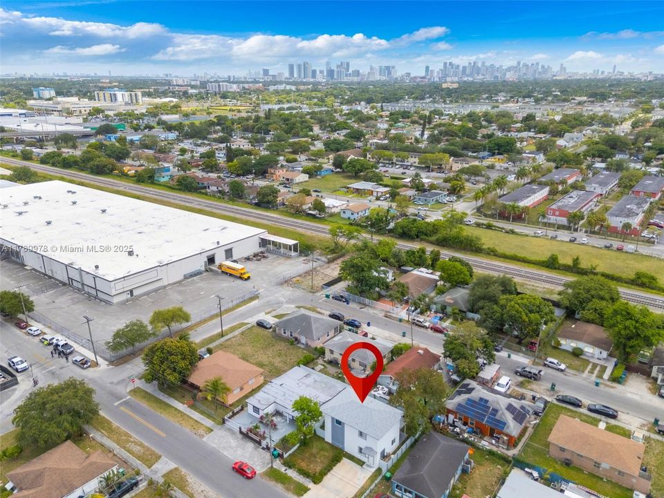 For Sale: $572,999 (4 beds, 2 baths, 1610 Square Feet)