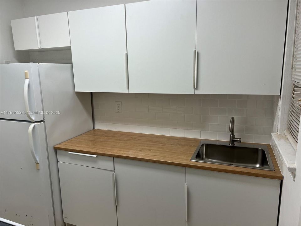 待售: $859,000 (0 贝兹, 0 浴室, 1531 平方英尺)