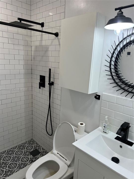 待售: $859,000 (0 贝兹, 0 浴室, 1531 平方英尺)