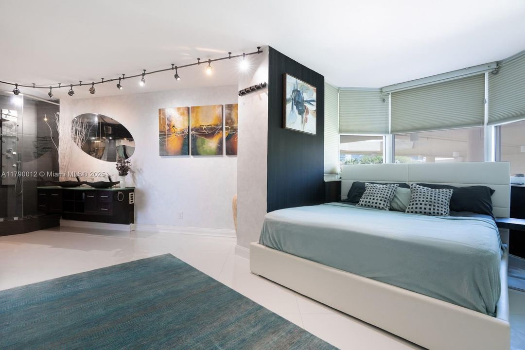 待售: $1,336,000 (2 贝兹, 2 浴室, 1484 平方英尺)