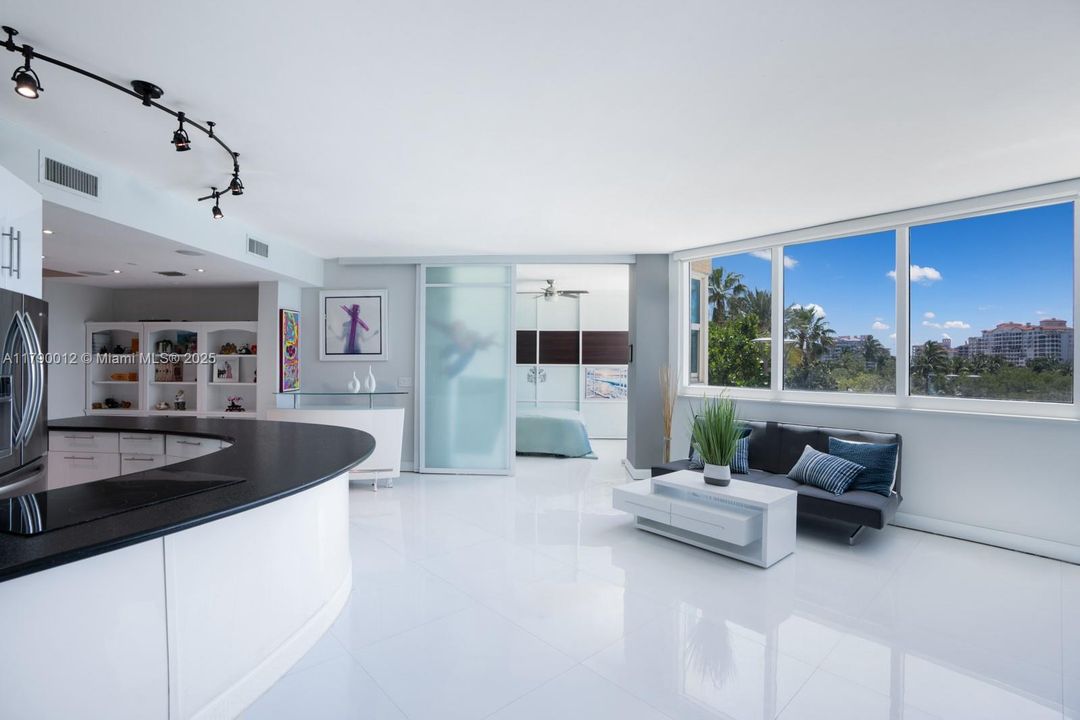 待售: $1,336,000 (2 贝兹, 2 浴室, 1484 平方英尺)