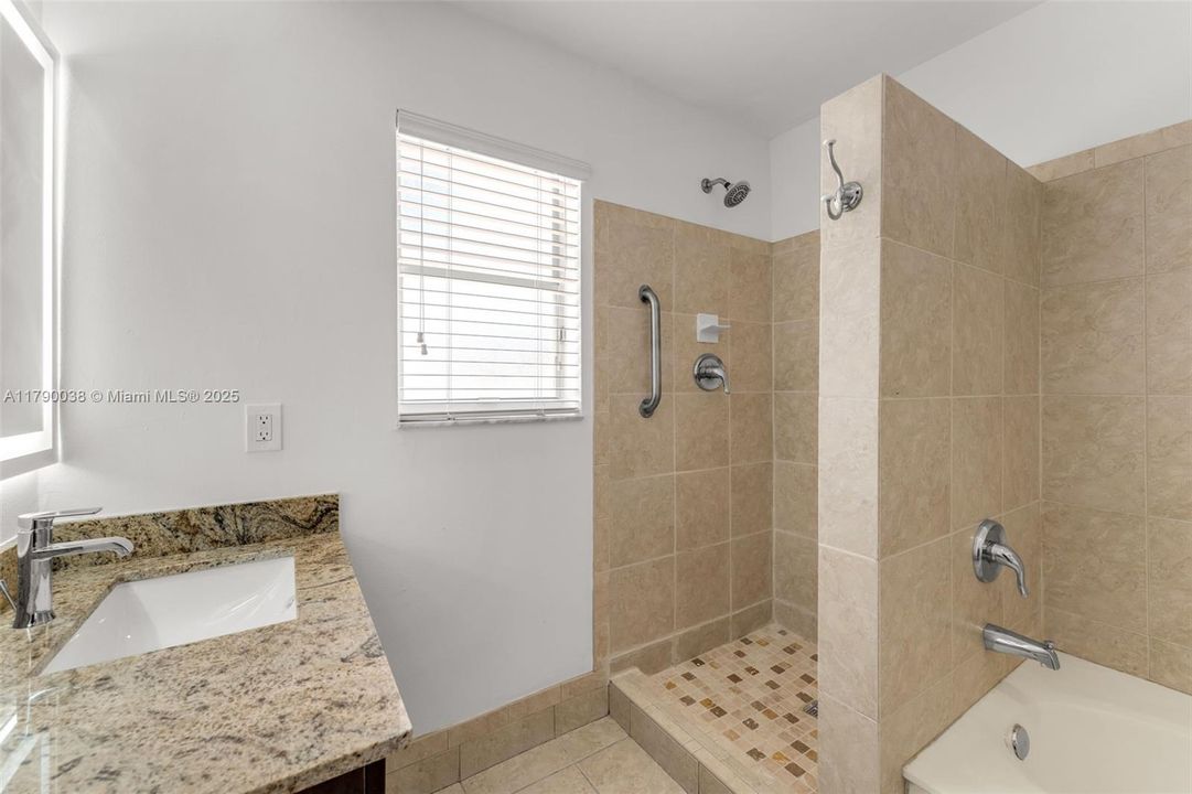 Recently Sold: $649,900 (3 beds, 2 baths, 1704 Square Feet)