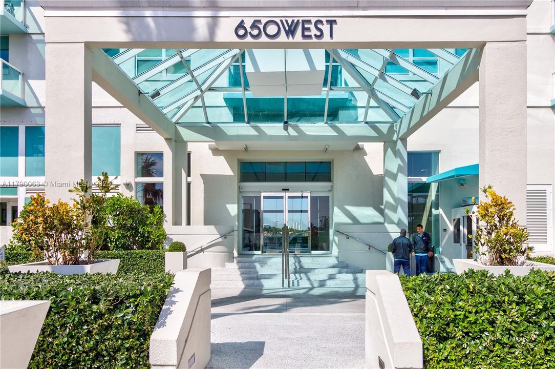 待售: $1,170,000 (2 贝兹, 2 浴室, 1147 平方英尺)