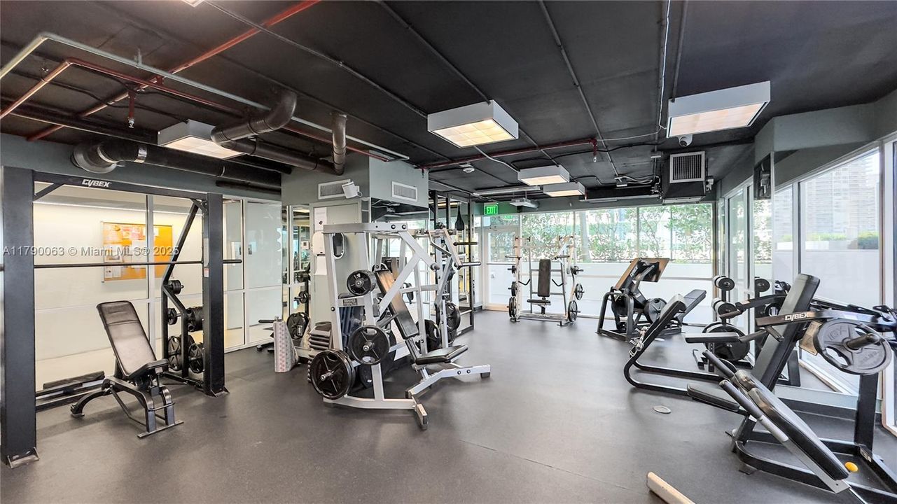 待售: $1,170,000 (2 贝兹, 2 浴室, 1147 平方英尺)