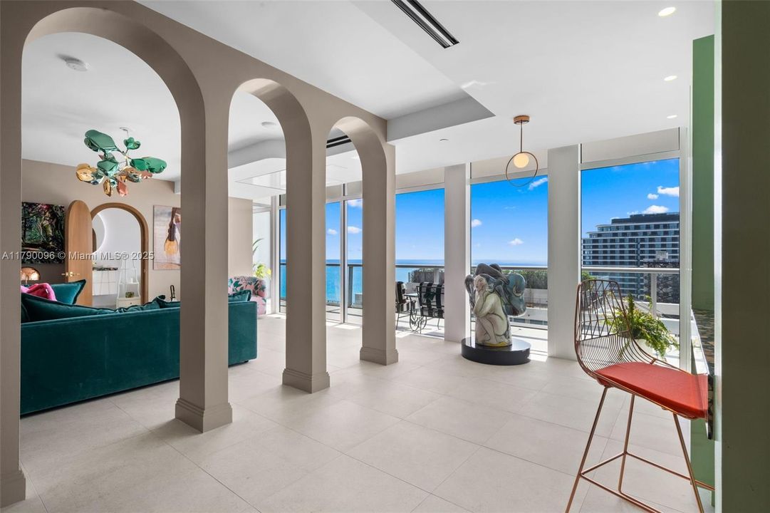 For Sale: $3,600,000 (2 beds, 2 baths, 1621 Square Feet)