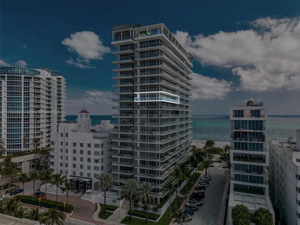 For Sale: $3,600,000 (2 beds, 2 baths, 1621 Square Feet)