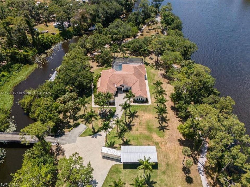 2920 FORT DENAUD RDLABELLE, FL 33935