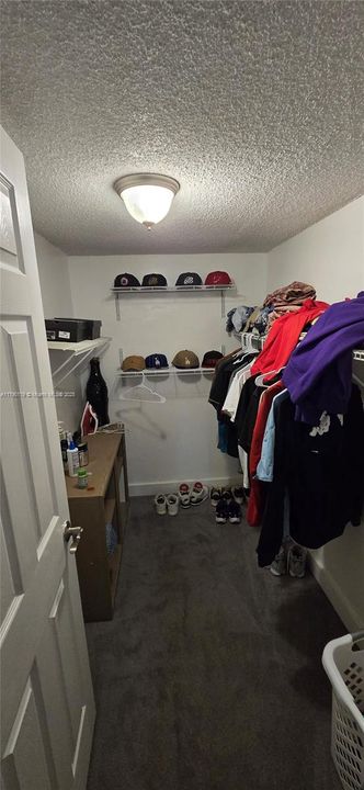 Vendido Recientemente: $178,000 (1 camas, 1 baños, 880 Pies cuadrados)