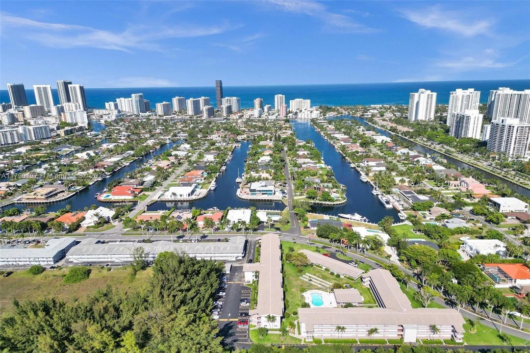 Recently Sold: $150,000 (1 beds, 1 baths, 720 Square Feet)