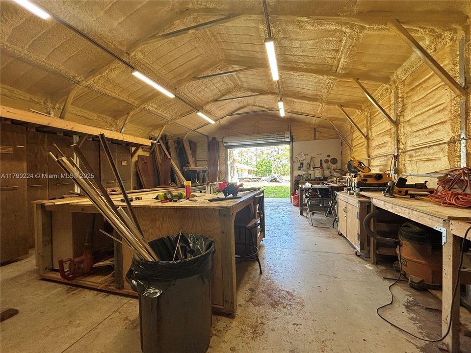 Vendido Recientemente: $1,850,000 (4 camas, 5 baños, 3253 Pies cuadrados)