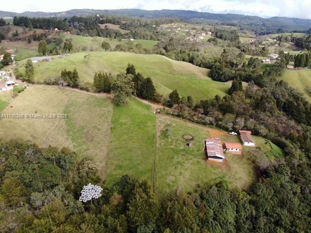 For Sale: $1,840,000 (18.19 acres)