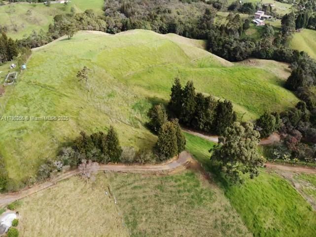 For Sale: $1,840,000 (18.19 acres)