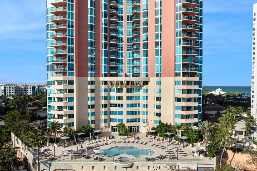 For Sale: $2,150,000 (3 beds, 2 baths, 2340 Square Feet)