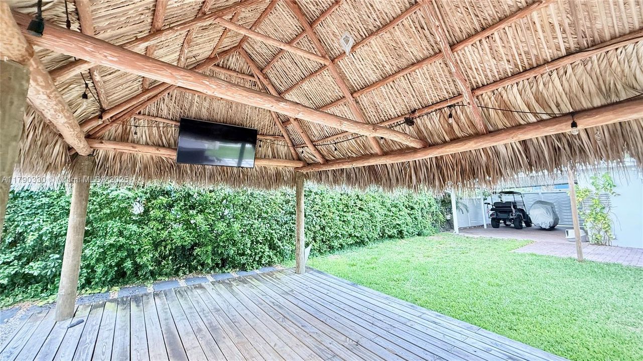 Activo con contrato: $550,000 (2 camas, 2 baños, 1089 Pies cuadrados)